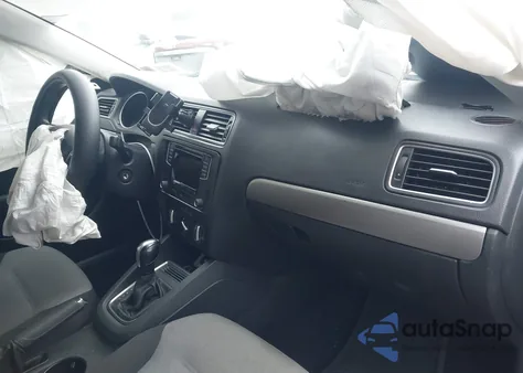 2017 Volkswagen Jetta 1.4T S из США, поврежденный, VIN 3VW2B7AJ4HM401012